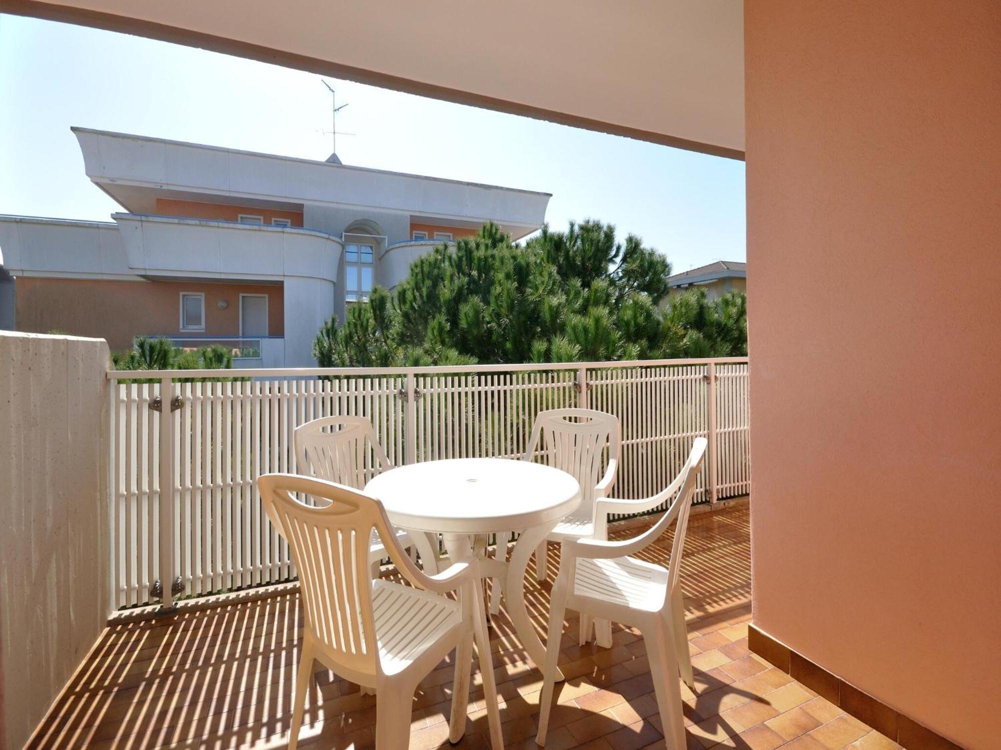 Apartment In Bibione Near Sea Beach エクステリア 写真