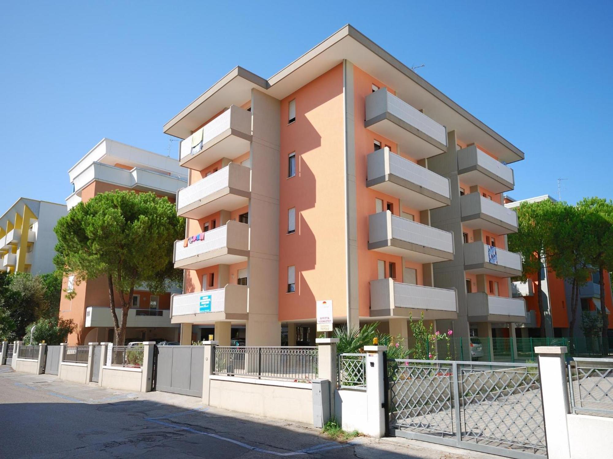 Apartment In Bibione Near Sea Beach エクステリア 写真